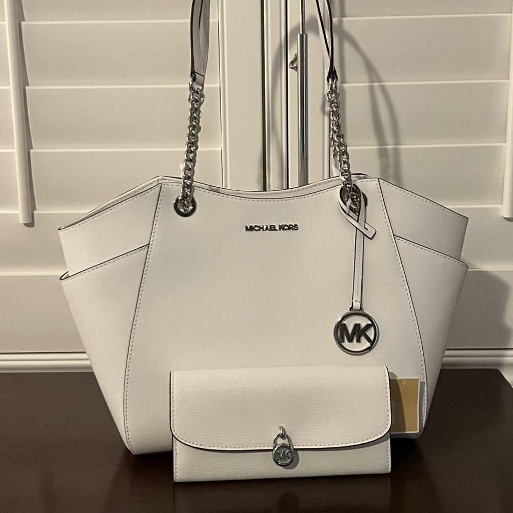 Michael Kors Matching Set! Large Chain Tote and Wallet in Optic White! Both NWT